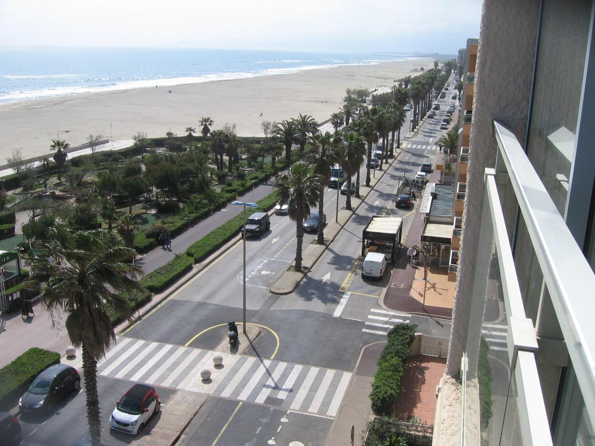 Studio Vue Sur La Mer Au 6Eme Et Dernier Etage กาเนต์-อ็อง-รูสซียง ภายนอก รูปภาพ